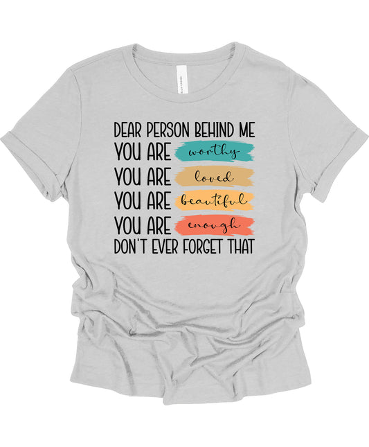 Person Behind Me Women’s Fitted T-Shirt – Motivational Message with Colorful Brushstroke Design